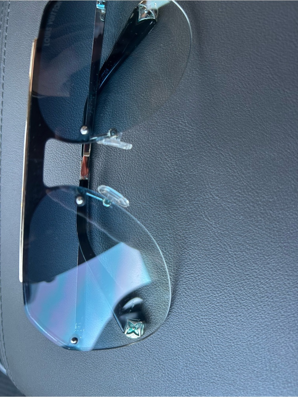 Authentic Louis Vuitton Sunglasses blue - Picture 13 of 14